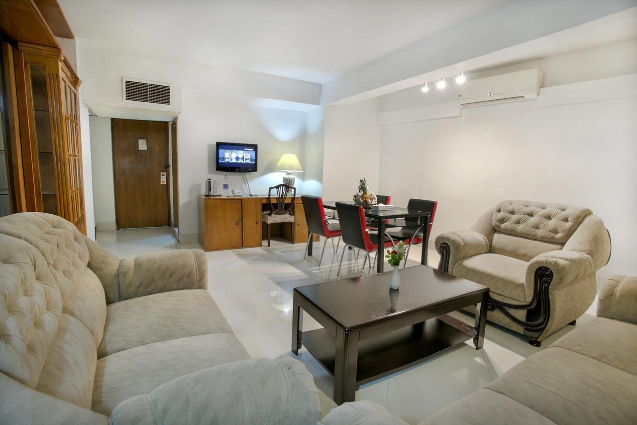 Hotel Purbani International Ltd. Dhaka Extérieur photo