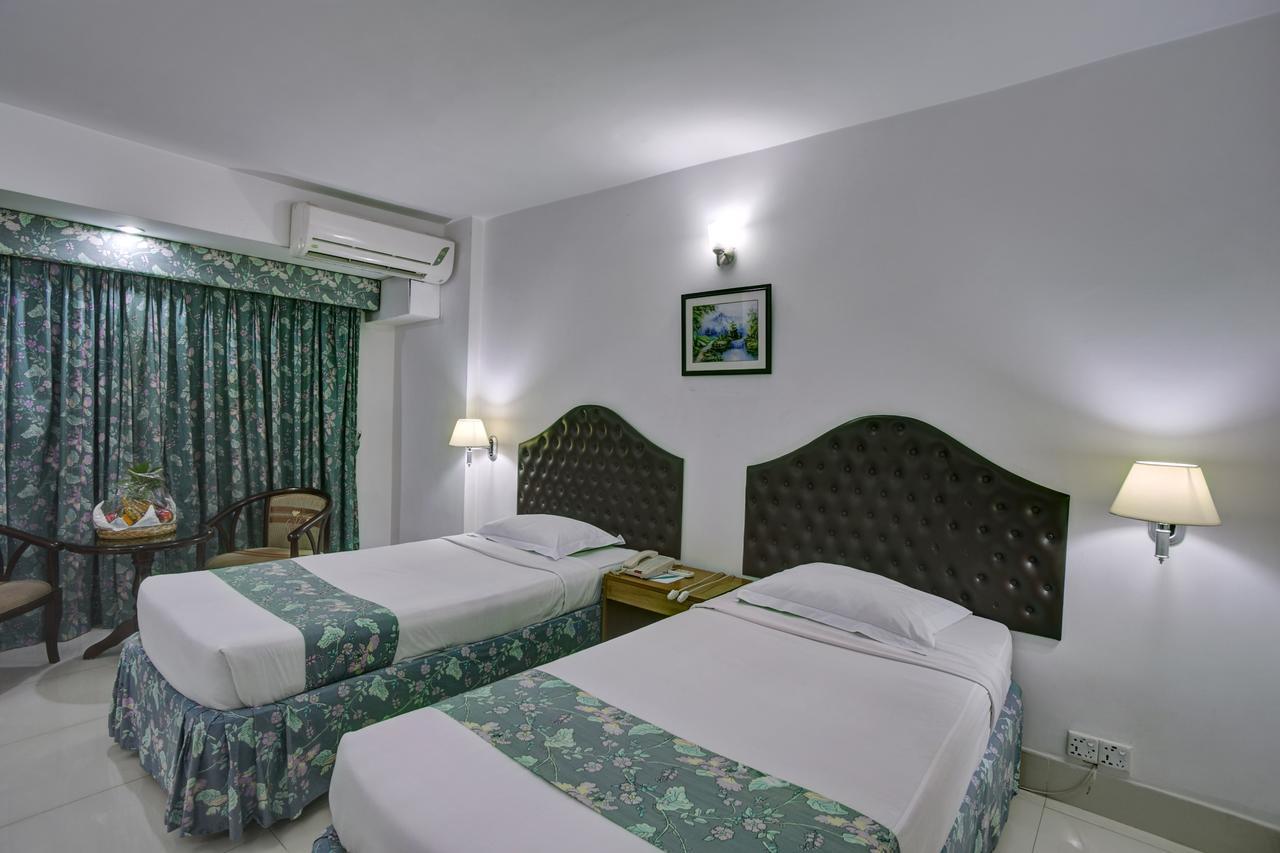 Hotel Purbani International Ltd. Dhaka Extérieur photo